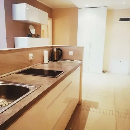 Apartament Jantar Z Ogrodkiem Колобжег