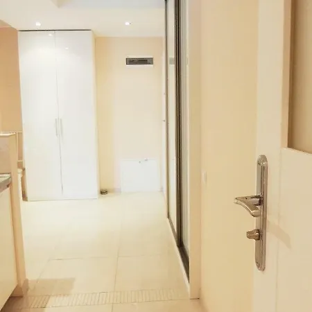 Apartament Jantar Z Ogrodkiem Апартаменты Колобжег